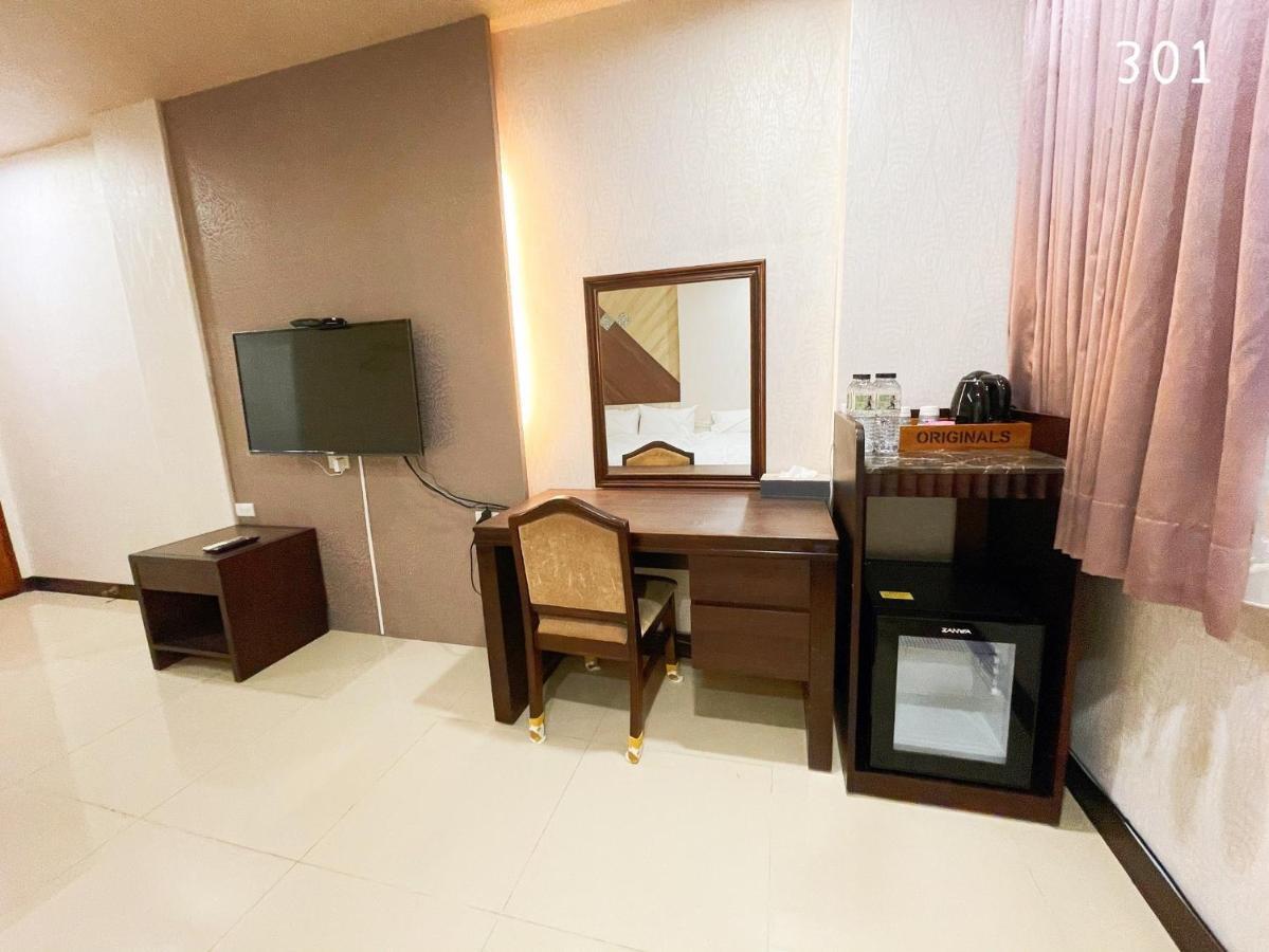 花見你民宿-近東大門夜市 Hualien City Ngoại thất bức ảnh